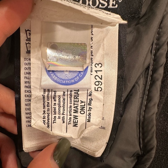 Canada Goose XS Jacket - Picture 6 of 7